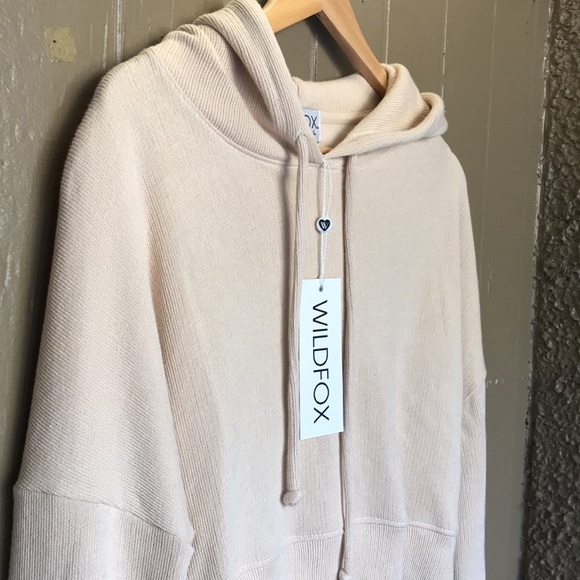 Wild fox Trenton cropped hoodie - Picture 2 of 11